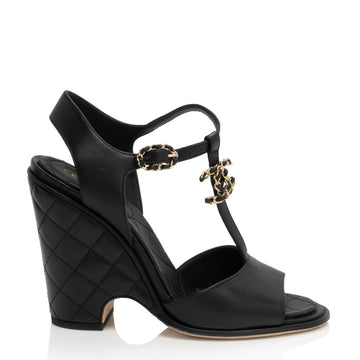 Top Quality Chanel Quilted Leather CC T-Strap Wedge Sandals - Size 10 / 40 (SHF-exqcVO)