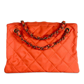 Pearl Street Bags Chanel Quilted Nylon Shoulder Bag (SHG-creHtW)