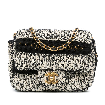 Chanel Raffia Braided with Love Flap (SHG-WzTVWW)