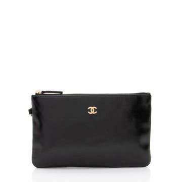 Pearl Street Bags Chanel Shiny Calfskin Small Pearl Street Bags Chanel 22 Pochette (SHF-6hE3ac)