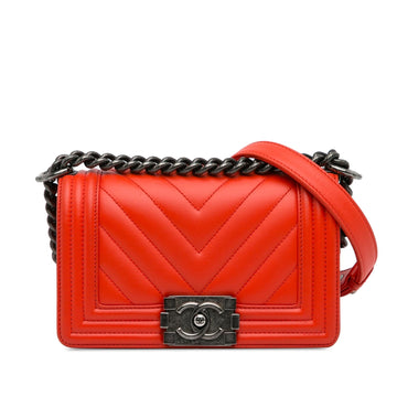 Pearl Street Bags Chanel Small Chevron Boy Flap Bag (SHG-i5iuzh)