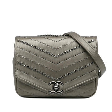 Chanel Small Chevron Data Center Envelope Flap Bag (SHG-HKKj3R)