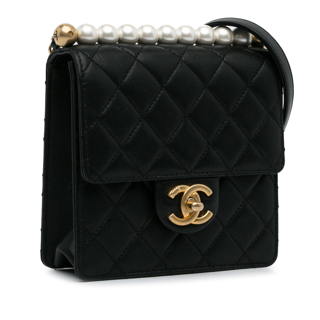 Pearl Street Bags Chanel Small Chic Pearls Flap (SHG-IWZwMr)