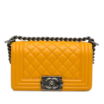Pearl Street Bags Chanel Small Lambskin Boy Flap (SHG-TzClIp)