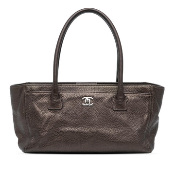 Top Quality Chanel Small Metallic Calfskin Executive Cerf Tote (SHG-DqfQFt)