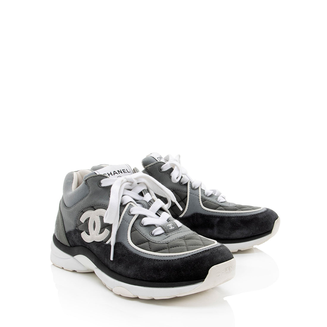 Top Quality Chanel Quilted Suede CC Sneakers - Size 10 / 40 (SHF-nHAf1t)