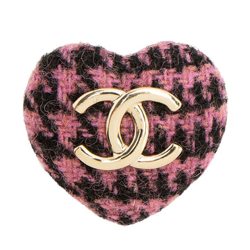 Chanel Tweed CC Heart Brooch (SHF-VFIfru)