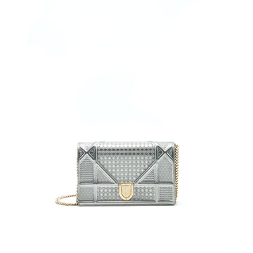 Top quality Dior Top quality Diorama Wallet on Chain Metallic Silver