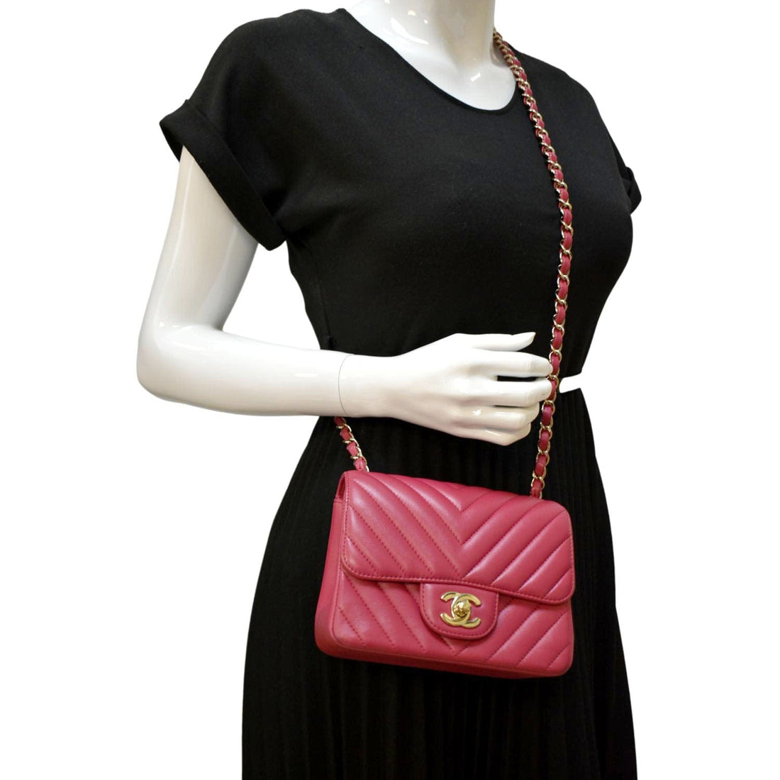 Pearl Street Bags Chanel Mini Flap Quilted Chevron Leather Crossbody Bag Red