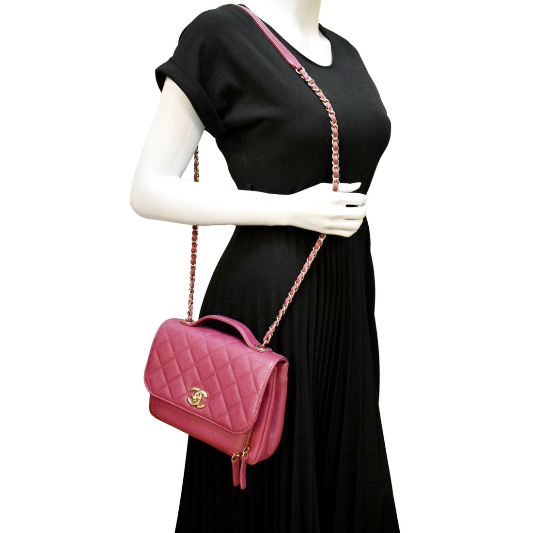 Pearl Street Bags Chanel Business Affinity Medium Flap Quilted Caviar Shoulder Bag Pink