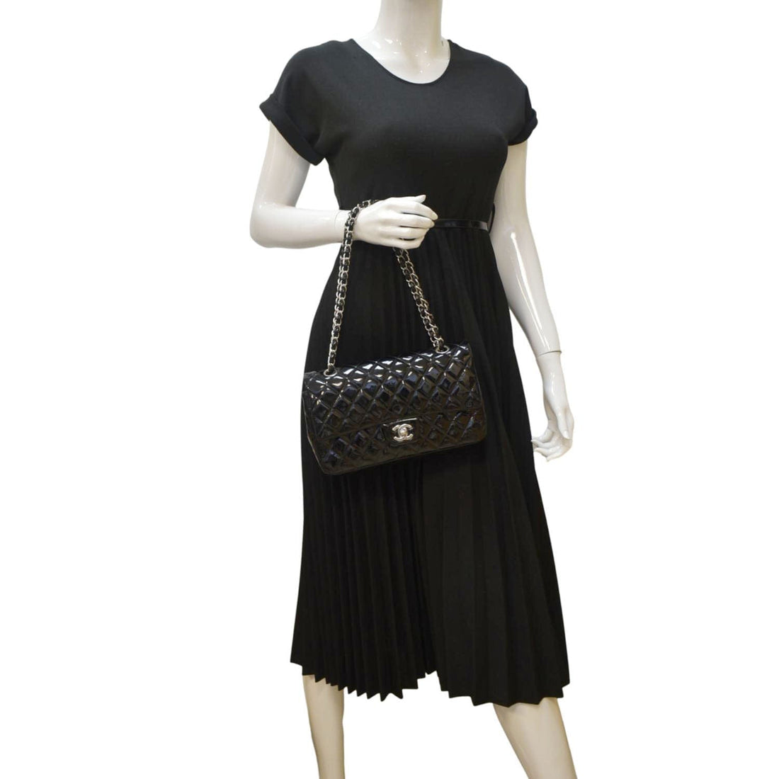 Pearl Street Bags Chanel Classic Medium Double Flap Patent Leather Shoulder Bag Black