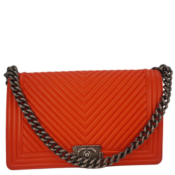 Pearl Street Bags Chanel Boy Flap Chevron Quilted Shoulder Bag Red