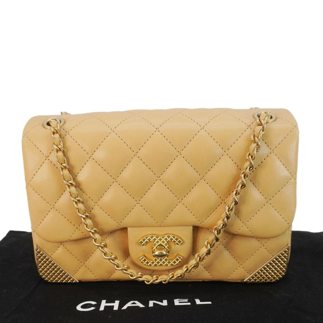 Pearl Street Bags Chanel Rock The Corner Flap Quilted Leather Shoulder Bag Beige