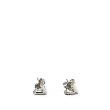 Louis-vuitton Essential V Stud Earrings Silver