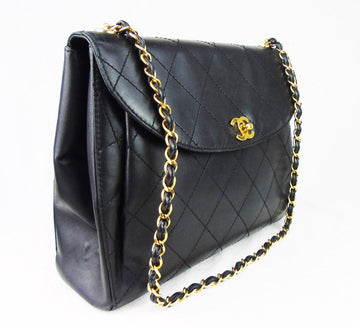 CHANEL Black lambskin flap bag  1997 'Kelly'