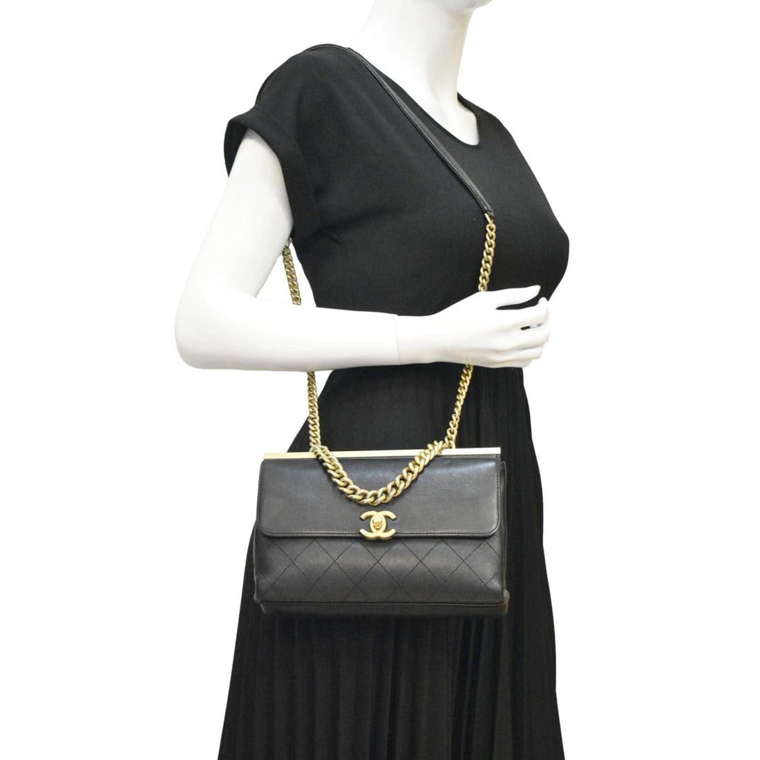 Pearl Street Bags Chanel Coco Luxe Stitched Leather Chain Crossbody Bag Black