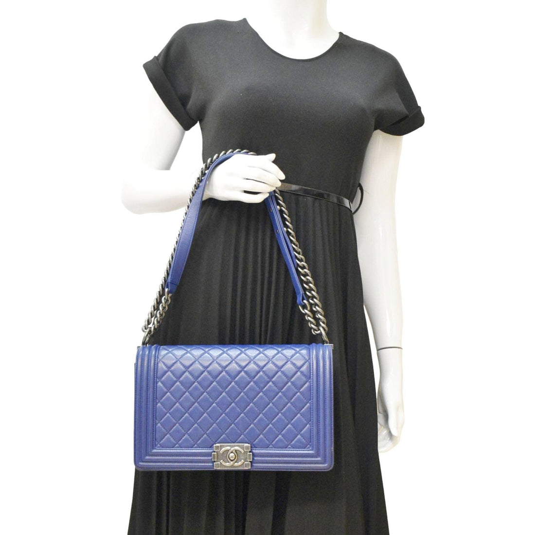 Pearl Street Bags Chanel Boy Flap Calf Leather Crossbody Bag Blue