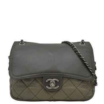Pearl Street Bags Chanel In The Mix Flap Quilted Leather Shoulder Bag Grey