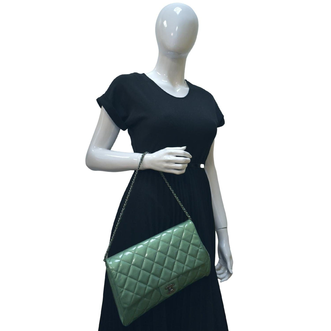 Pearl Street Bags Chanel Flap Quilted Patent Leather Shoulder Bag Green
