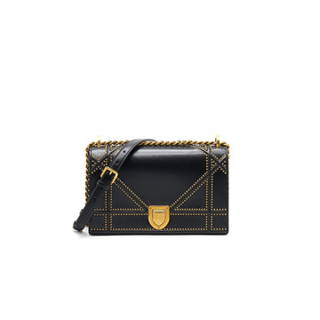 Top quality Dior Top quality Diorama Bag in Studded Lambskin Black