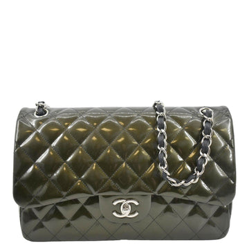 Pearl Street Bags Chanel Jumbo Flap Striated Quilted Patent Leather Shoulder Bag Green