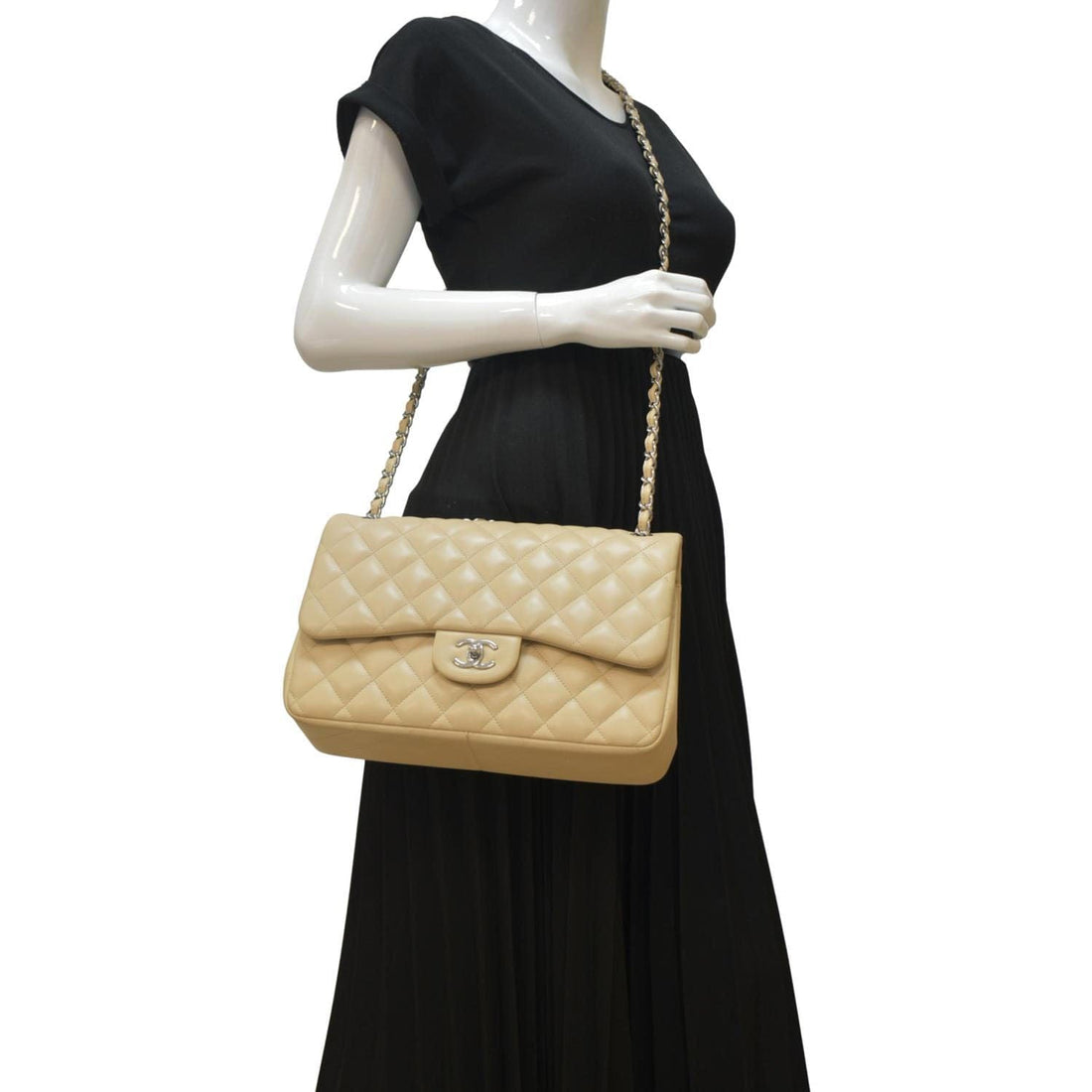 Pearl Street Bags Chanel Classic Jumbo Double Flap Quilted Leather Shoulder Bag Beige