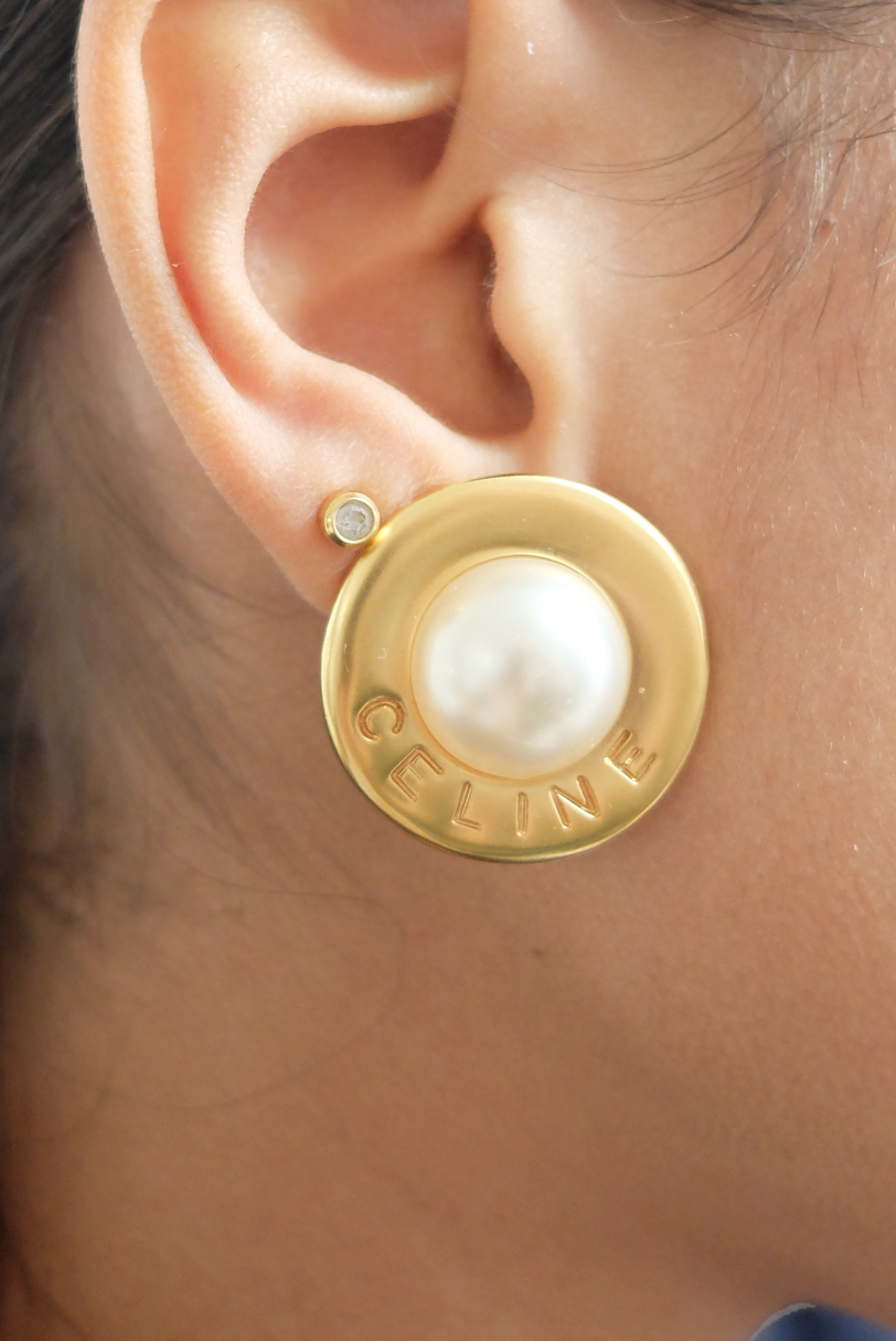 Celine  pearl earrings - 1990s