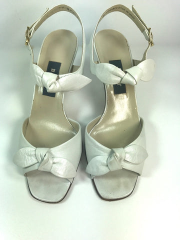 BALLY  White Leather Low Heel with Bow Detailing Size 7