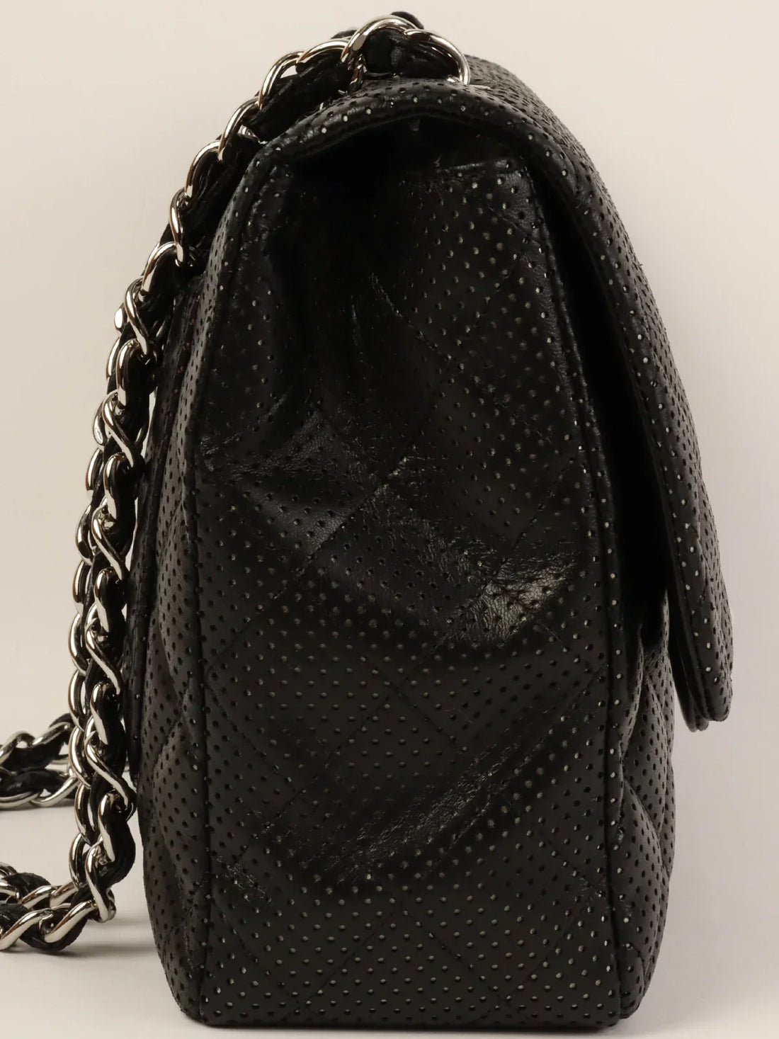 Top Quality Chanel Around 2007 Punching Leather Turn-Lock Chain Shoulder Bag Black