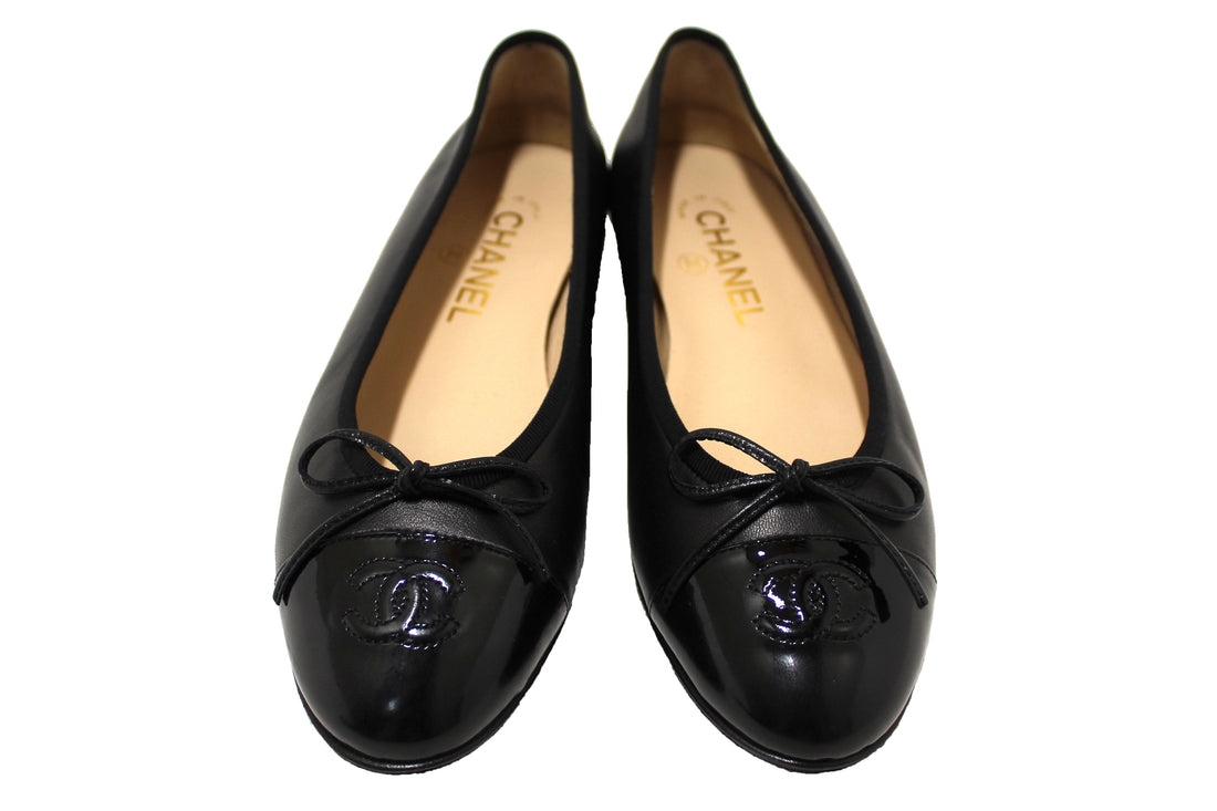 Chanel Black Lambskin &  Calfskin Ballet Flats Size 37