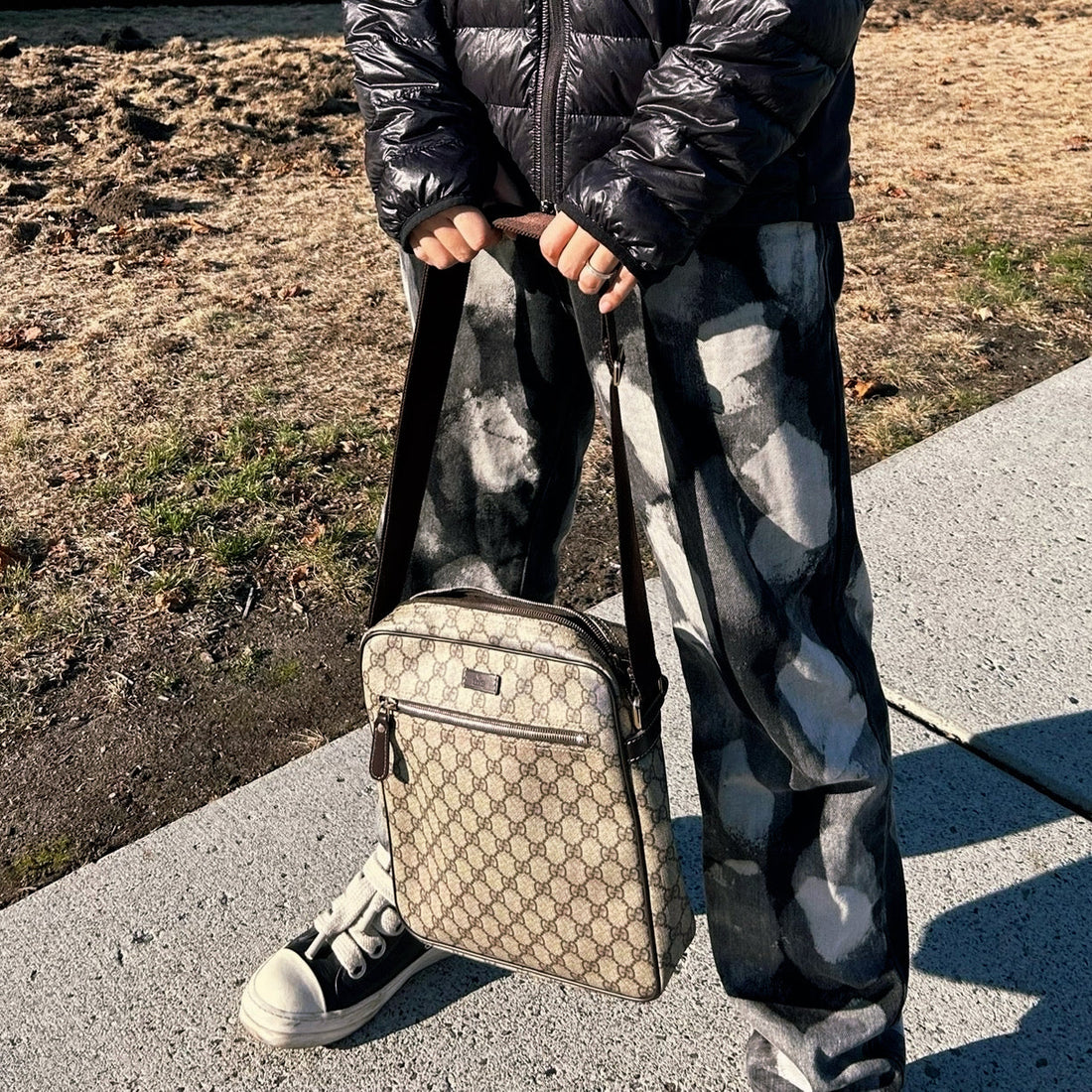 Gucci Monogram Messenger Bag TWS