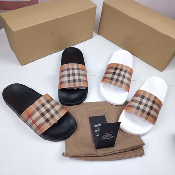 MSE070  Check Slides for Men / Size7-12