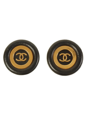 Top Quality Chanel 1993 Made Round Cc Mark Plate Earrings Gold/Black