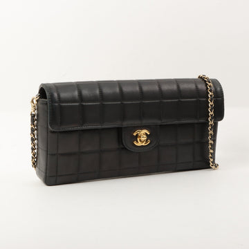Chanel Around 2002 Made Chocolate Bar Turn-Lock Chain Bag Black