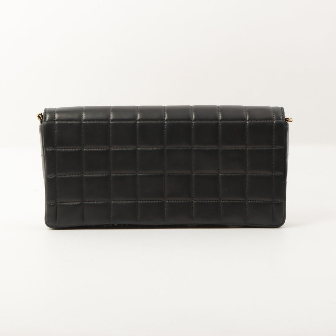 Chanel Around 2002 Made Chocolate Bar Turn-Lock Chain Bag Black
