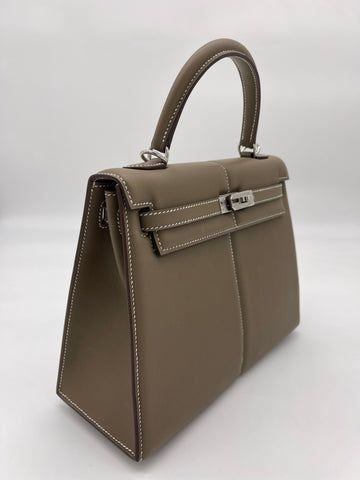 Hermes Kelly 25 Etoupe Leather Padded Palladium Hardware