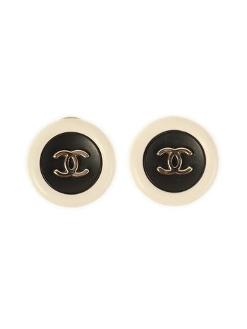 Top Quality Chanel 1996 Made Round Cc Mark Earrings White/Black