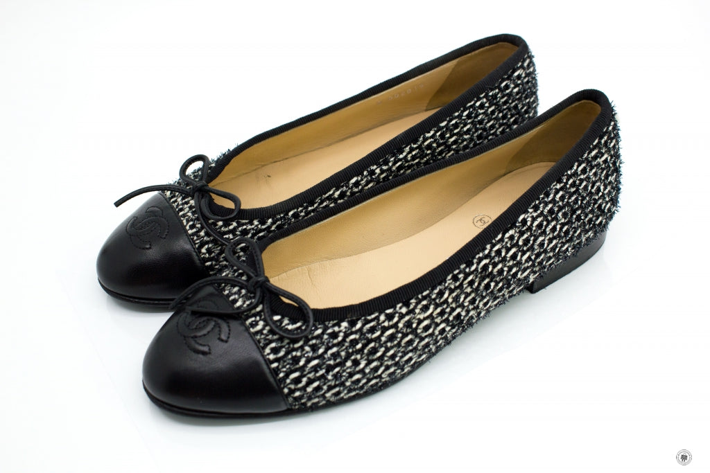 Chanel Ballerinas Lurex Fabric  Black/white Fabric 37 Flat