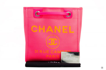 Chanel A66939B05492 Deauville Shopping Tote Neo Pink / NC270 Fabric Shoulder Bags Shw