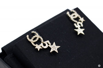 Chanel AB8071B7810 Crystal CC Logo With Stars And Five   Gold / NH432 Metal 3.5CMX1CM Earrings Ghw