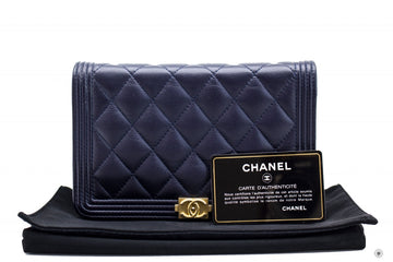 Chanel Boy Wallet ON Chain Navy  Caviar Shoulder Bags Gbhw