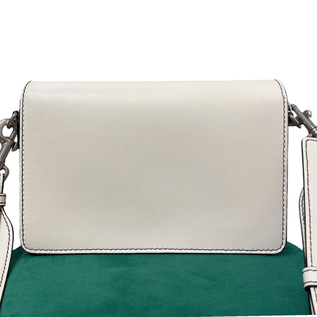 Dior Evolution Flap Smooth CalBNkin Off White RHW