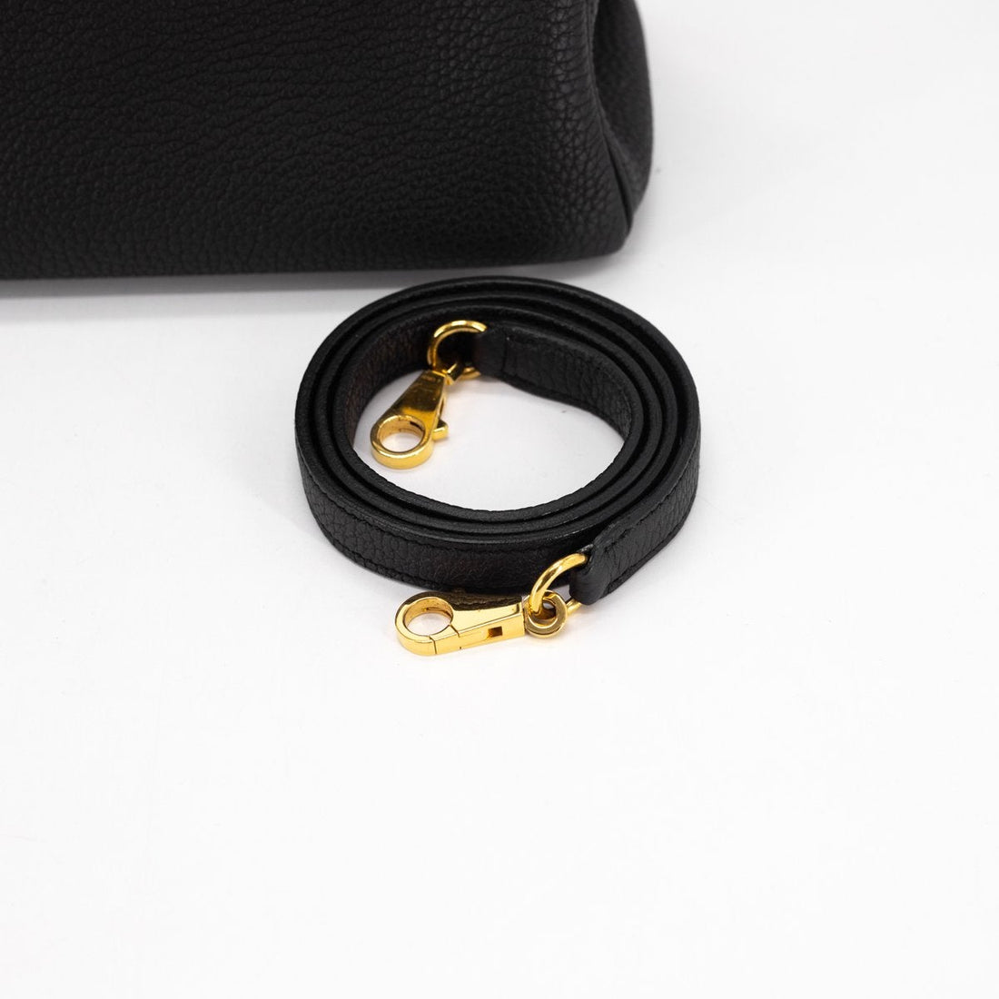 Hermes Kelly 28 Leather Black - X stamp