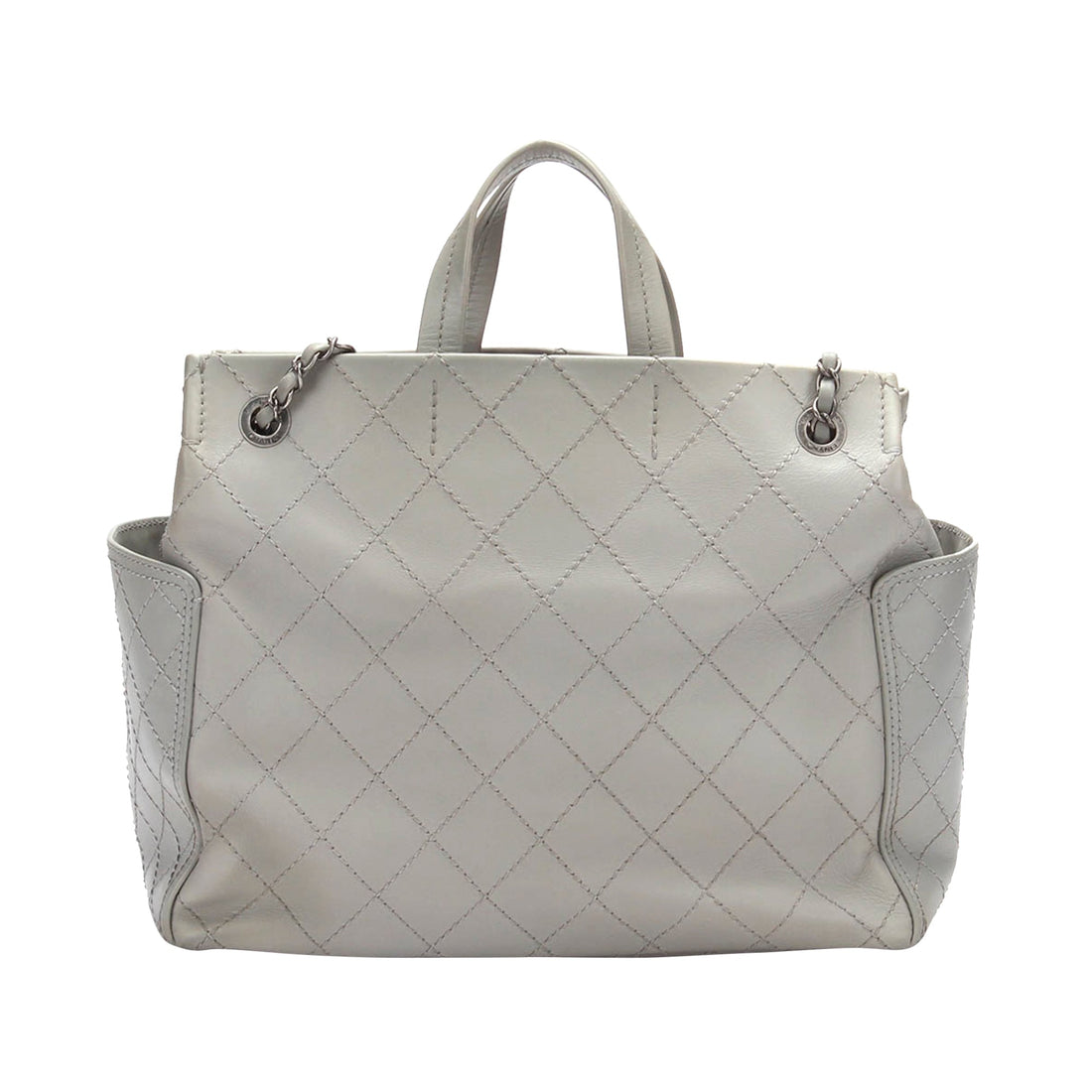 Chanel CC Pocket Handbag White Chevron Lambskin Silver