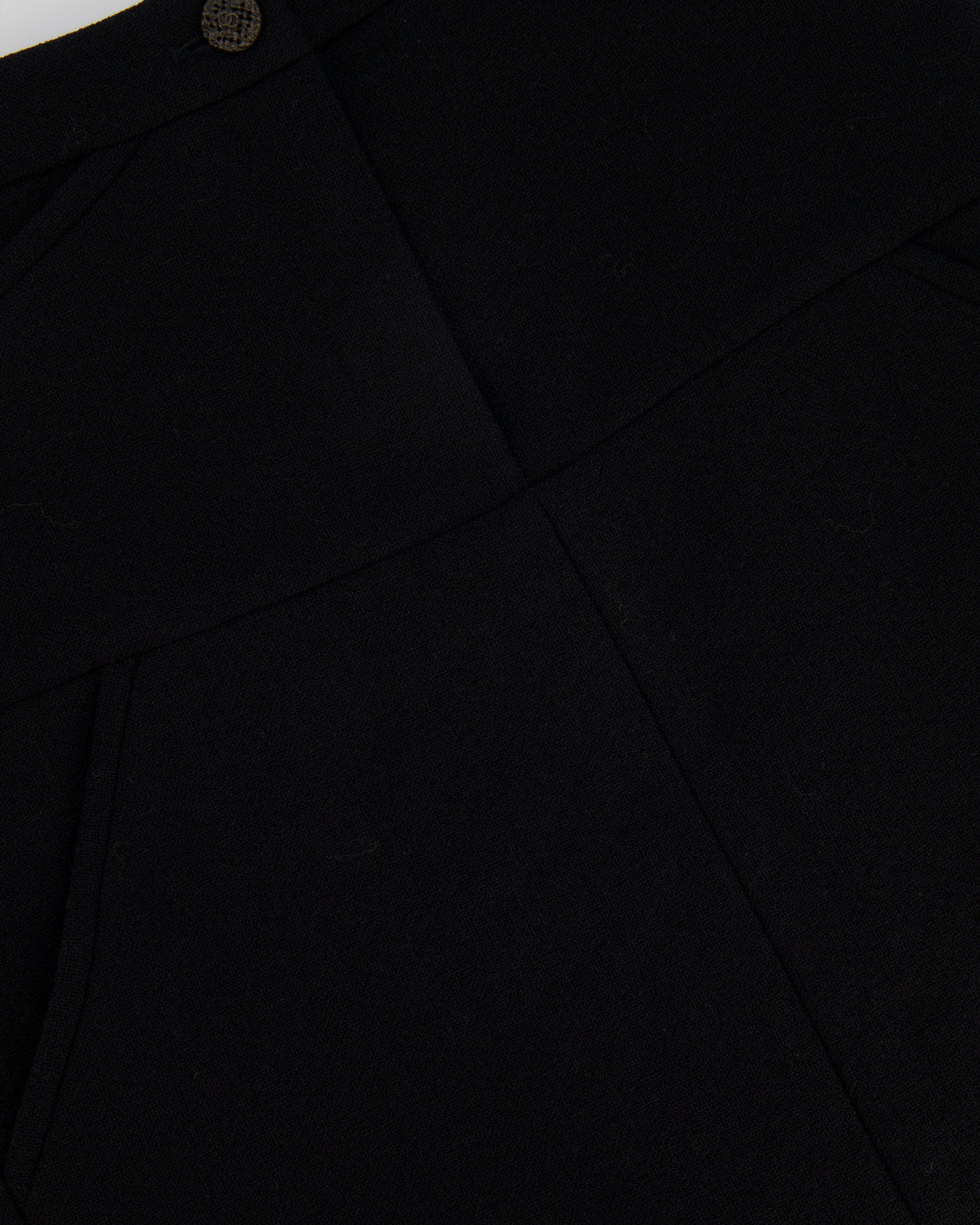 Pearl Street Bags Chanel 12A Black Wool Mini Skirt with CC Logo Button Detail Size FR 36 (UK 8) RRP ¬£1,350