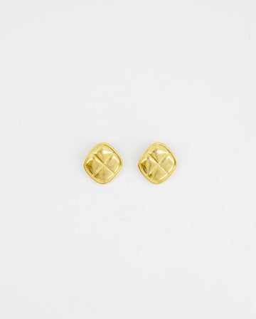Top Quality Chanel  Yellow Gold Matelasse Diamond Shaped Clip On Earrings