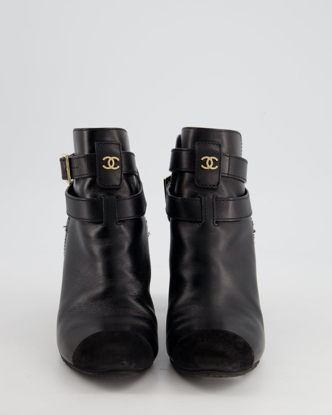 Pearl Street Bags Chanel Black Leather Heeled Boots with CC Gold Logo and Suede Detail Size EU 36.5