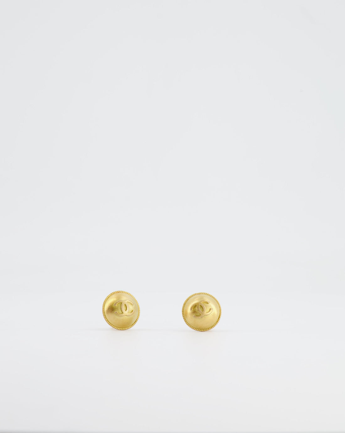 Pearl Street Bags Chanel  Brushed Gold CC Logo Round Clip-On Earrings