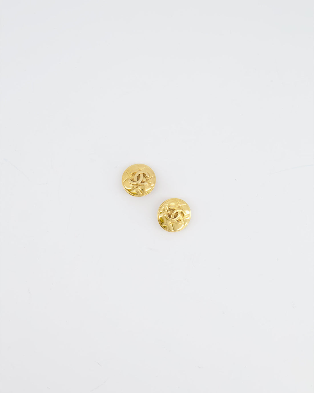 Pearl Street Bags Chanel  Yellow Gold Quilted CC Logo Round Clip-On Earrings