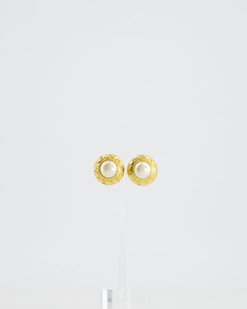 Top Quality Chanel  Gold Round Logo with Pearl Clip-On Earrings